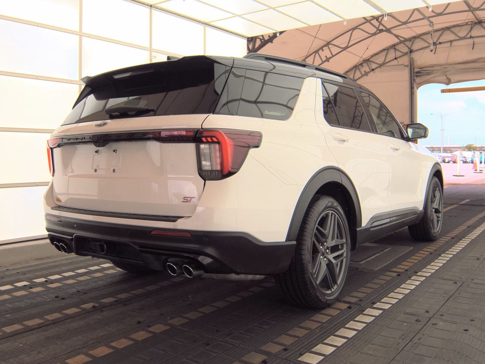 2025 Ford Explorer ST AWD