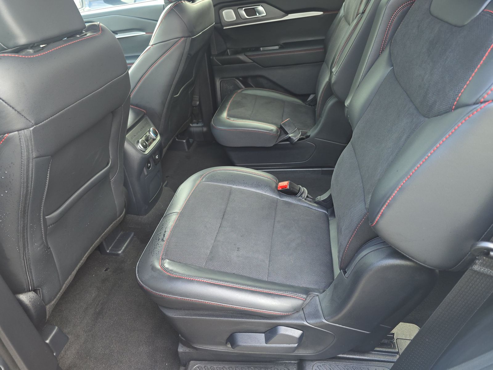 2025 Ford Explorer ST AWD