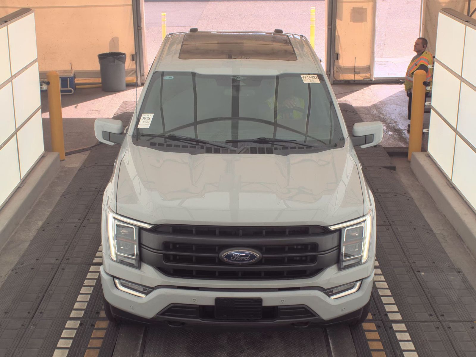 2023 Ford F-150 Lariat AWD