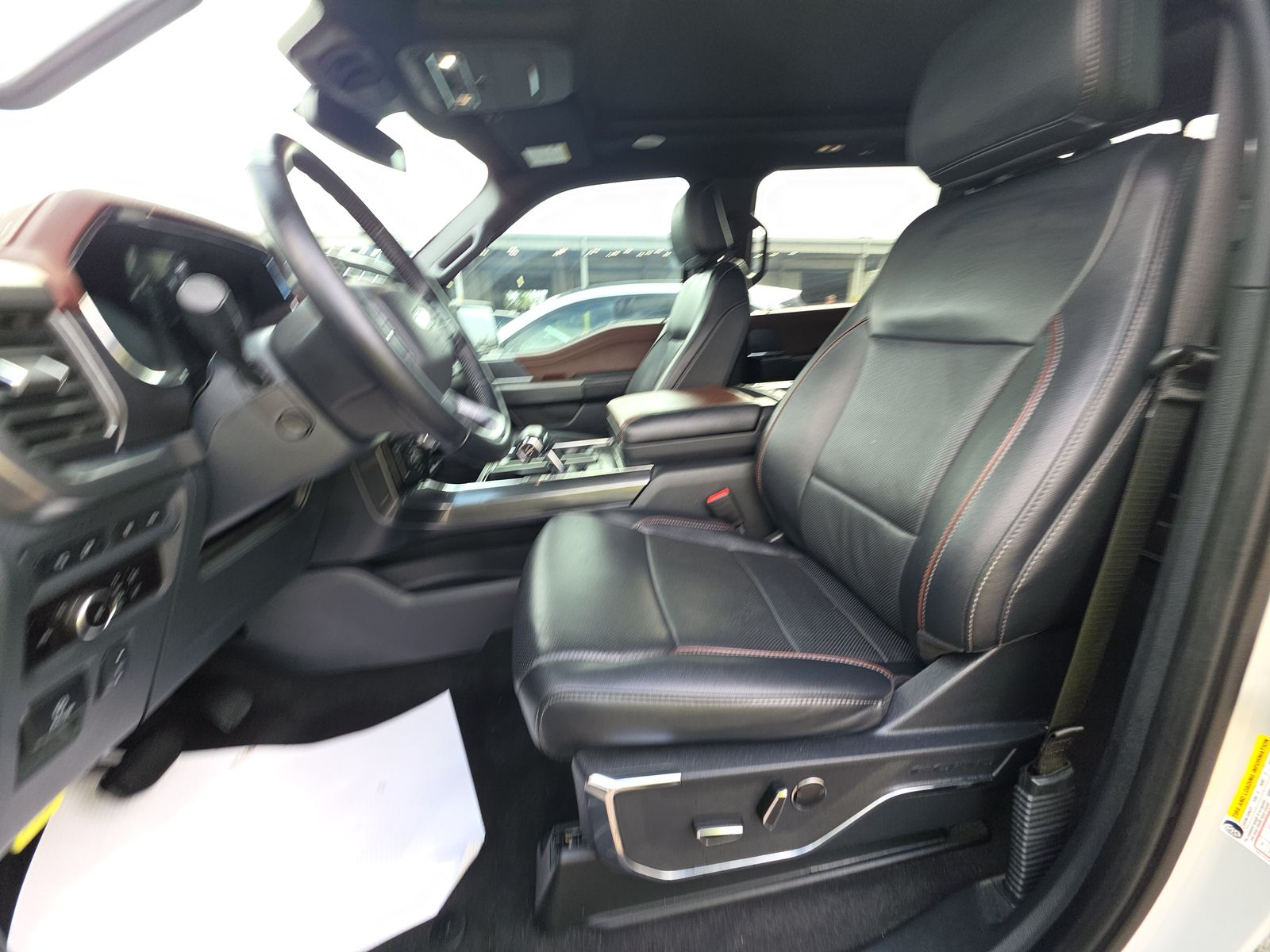 2023 Ford F-150 Lariat AWD