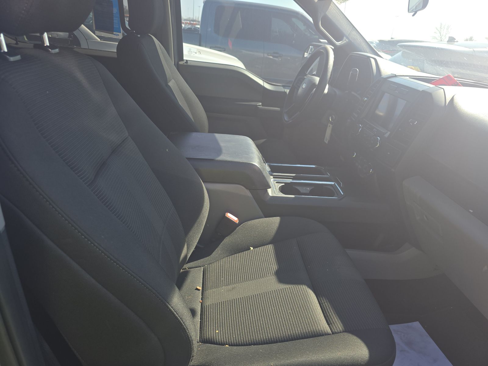 FORD F-150 - 9