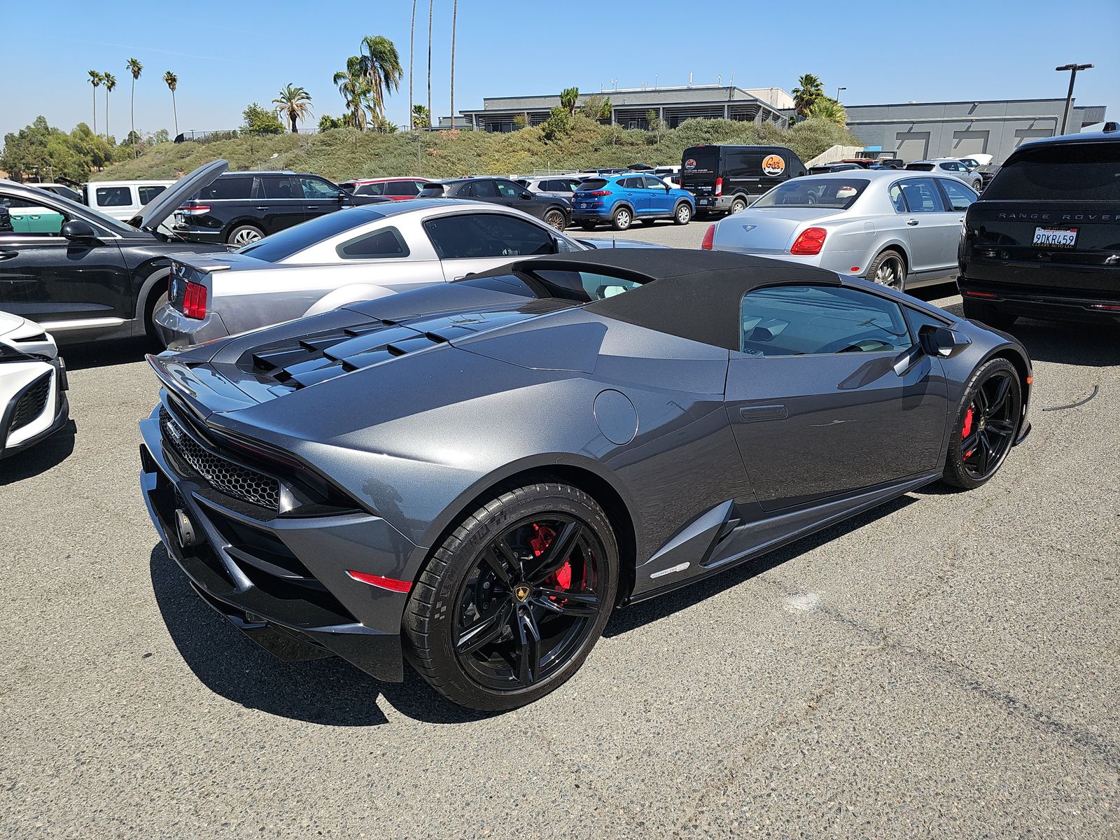2023 Lamborghini Huracan EVO RWD