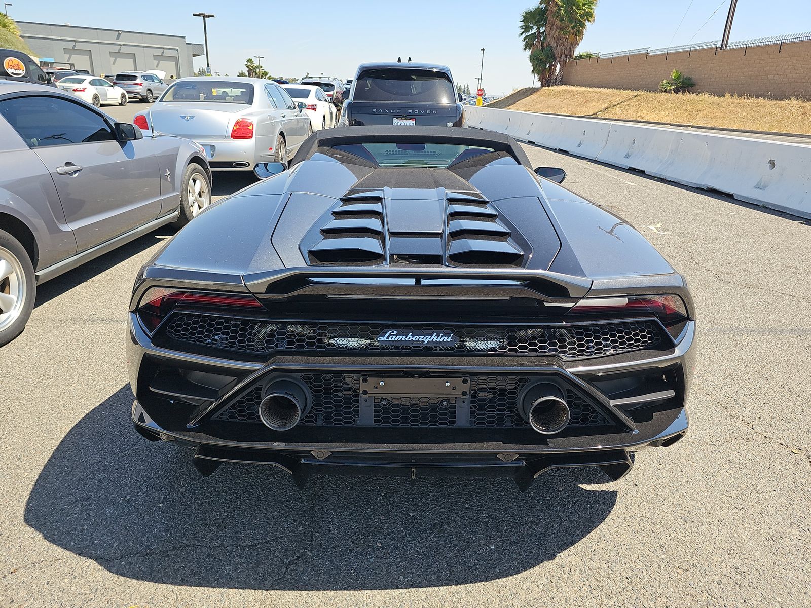 2023 Lamborghini Huracan EVO RWD