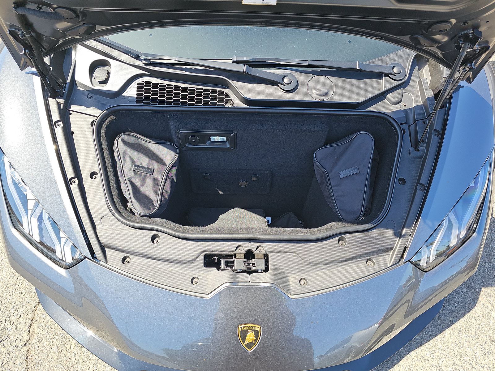 2023 Lamborghini Huracan EVO RWD