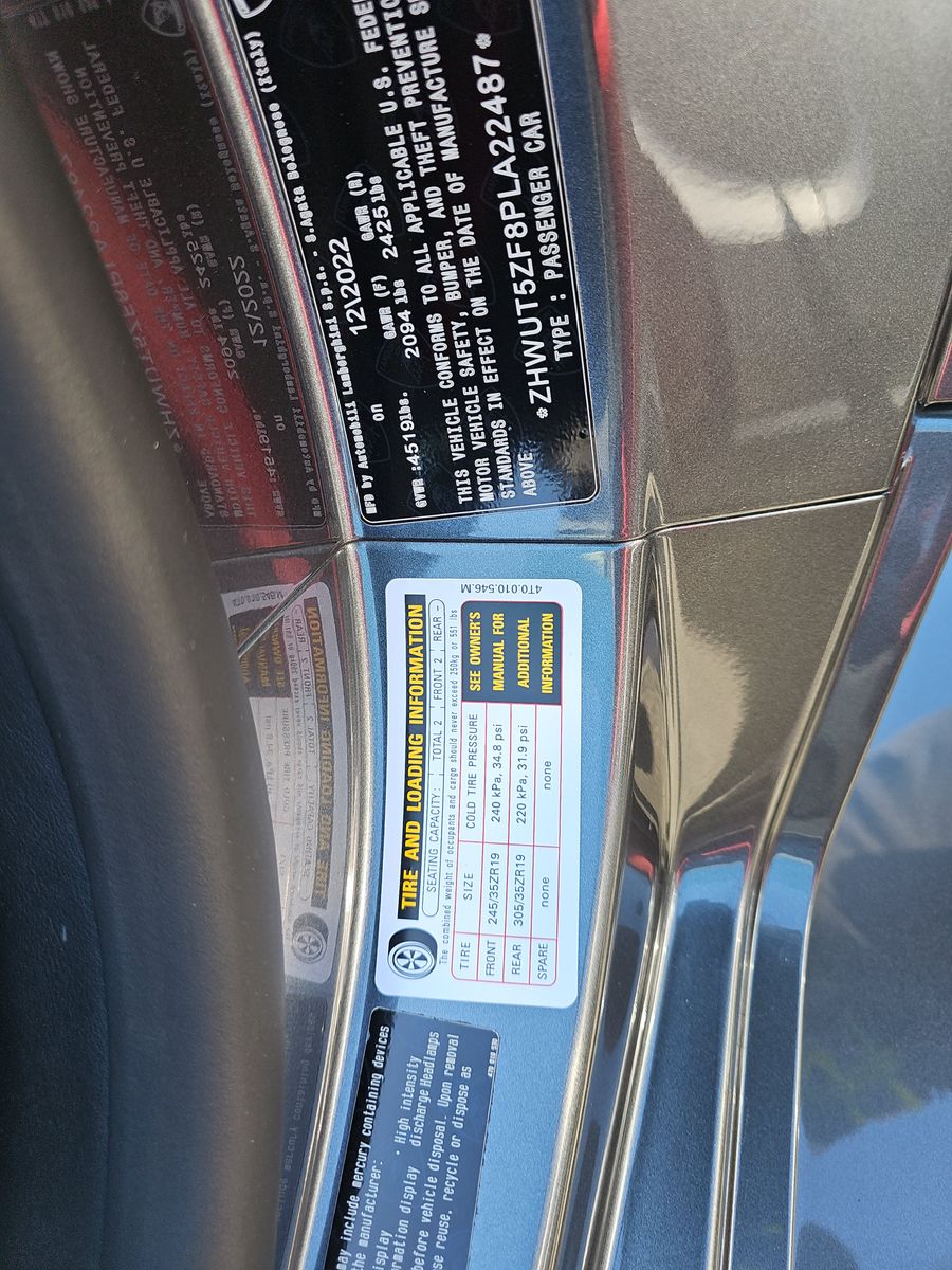 2023 Lamborghini Huracan EVO RWD