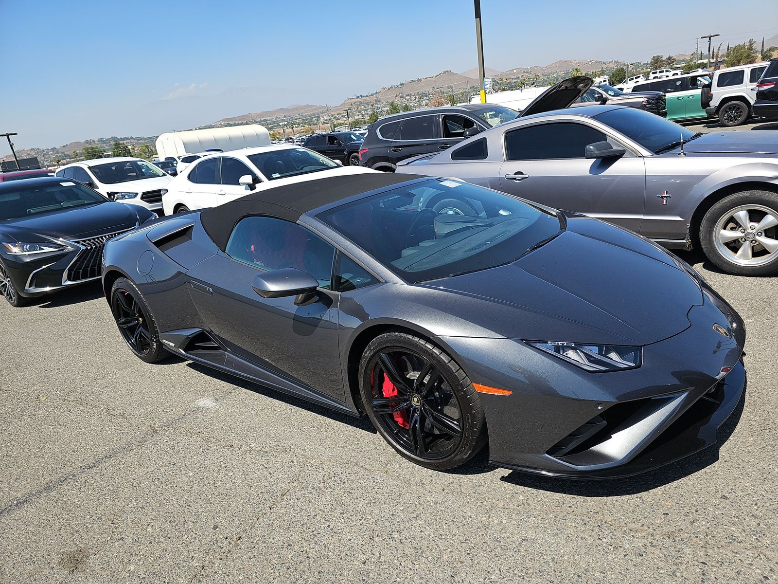 2023 Lamborghini Huracan EVO RWD
