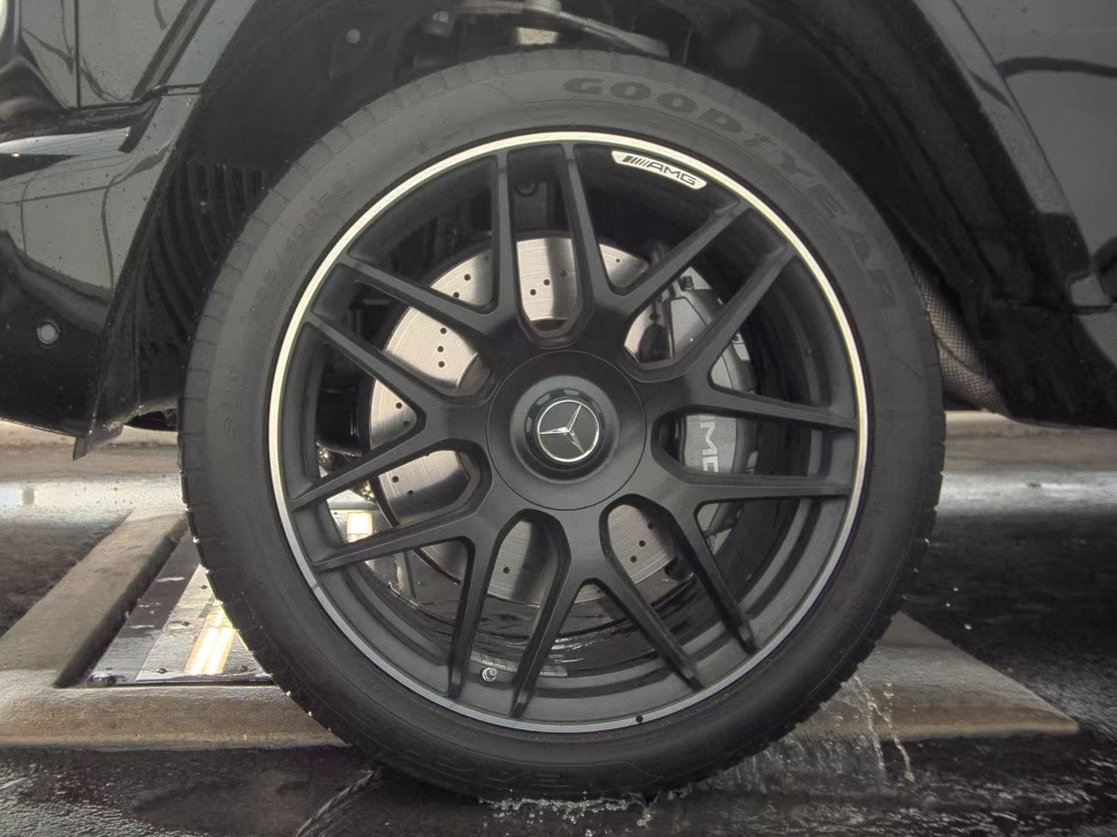 MERCEDES-BENZ G-CLASS - 10