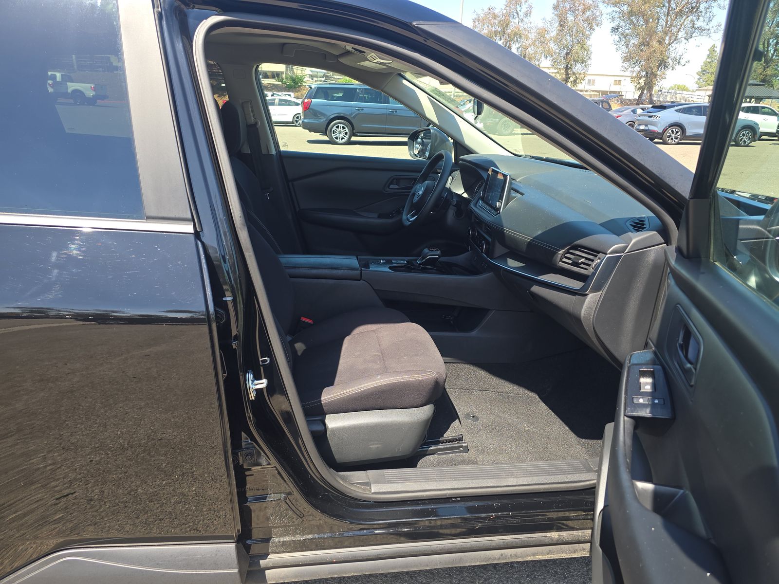 2024 Nissan Rogue S FWD