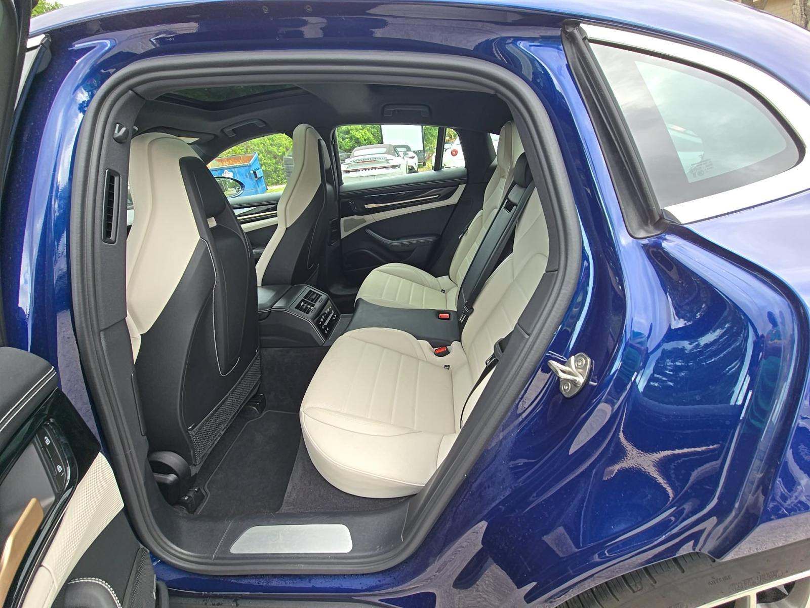 2024 Porsche Panamera 4 AWD