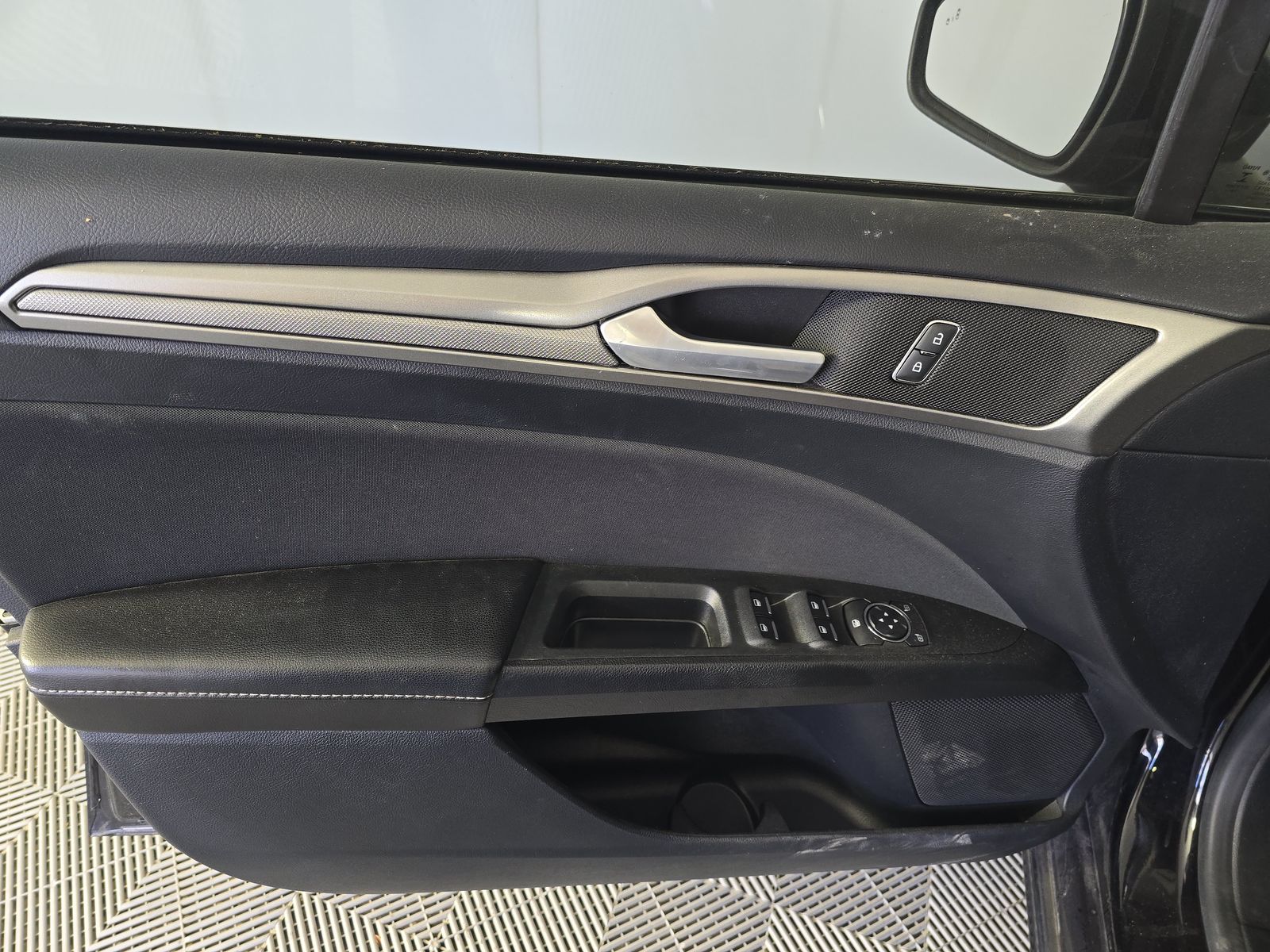 2020 Ford Fusion SE FWD
