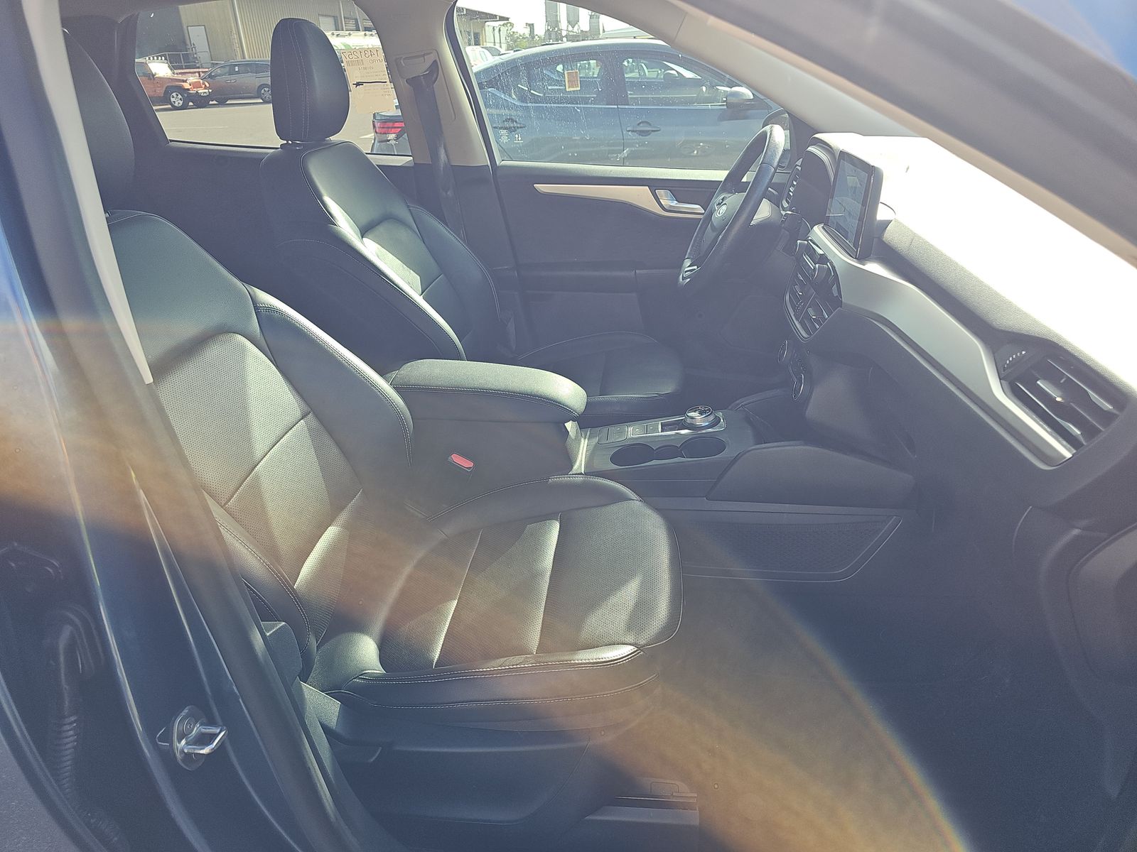 2020 Ford Escape SEL FWD