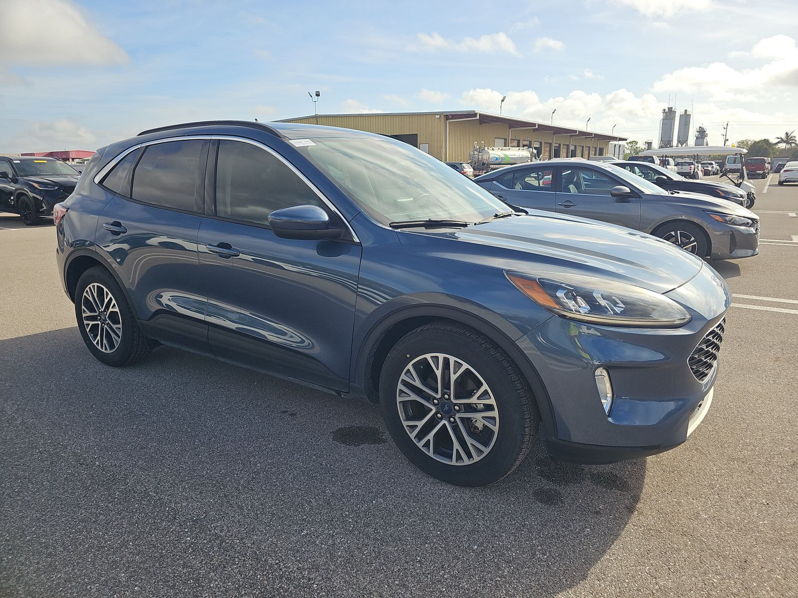 2020 Ford Escape SEL FWD