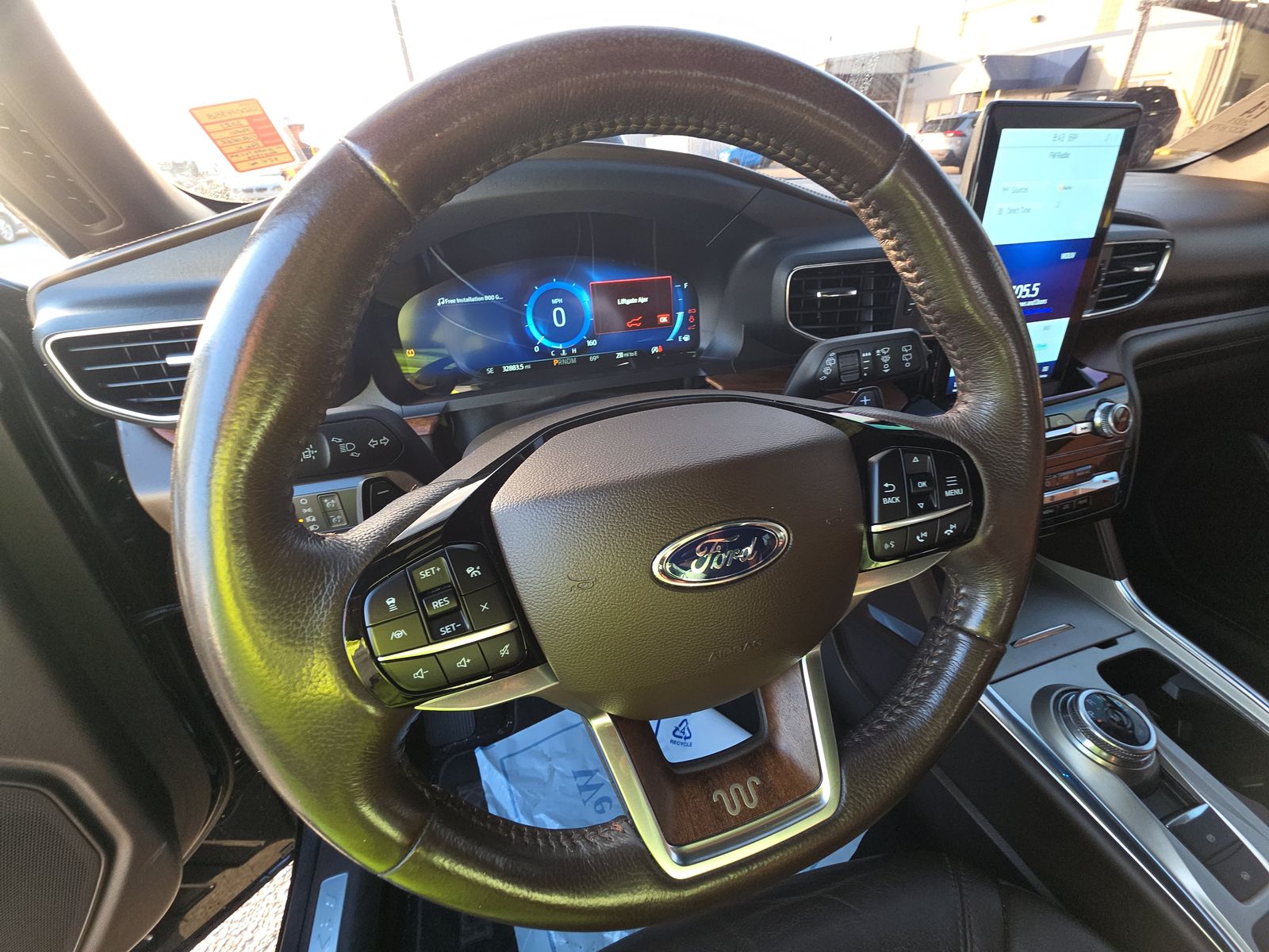 2021 Ford Explorer King Ranch RWD