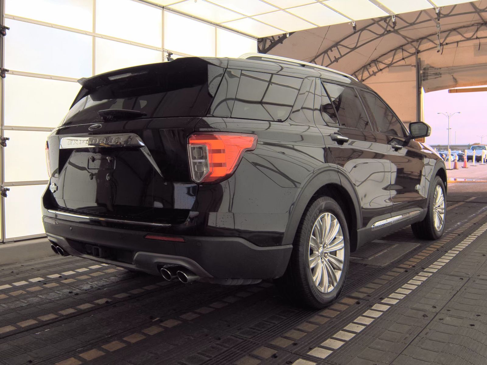 2021 Ford Explorer King Ranch RWD