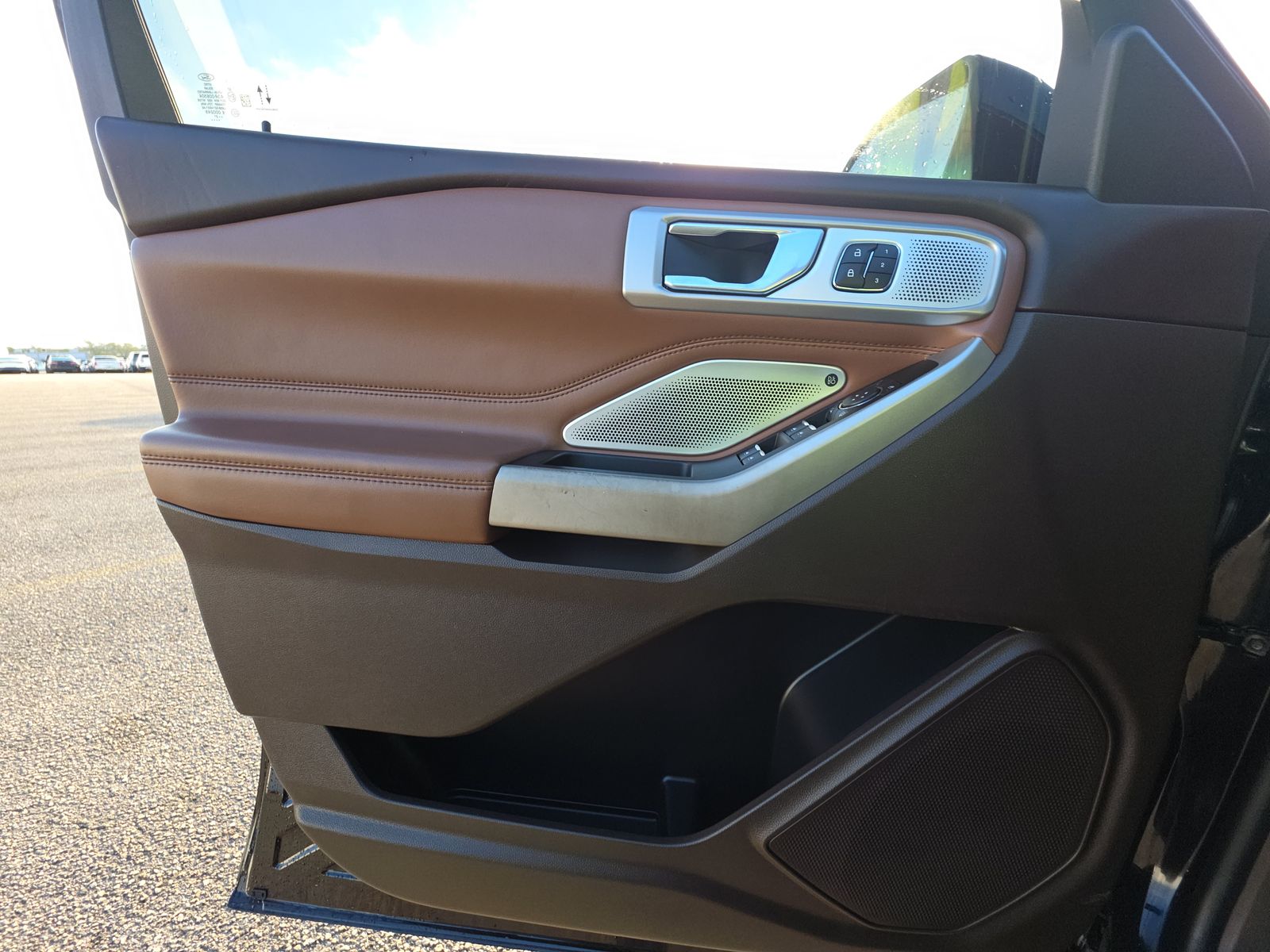 2021 Ford Explorer King Ranch RWD