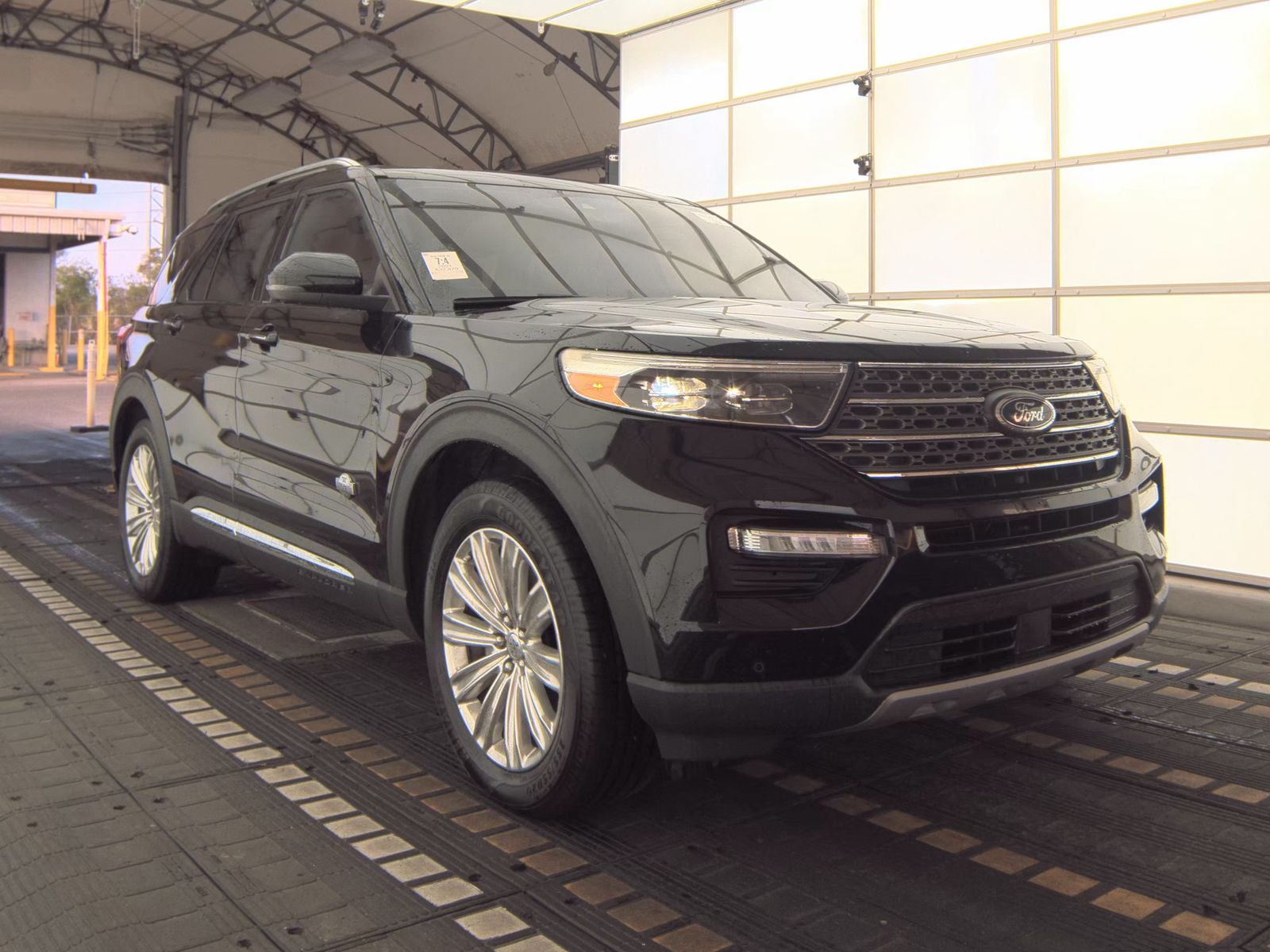 2021 Ford Explorer King Ranch RWD