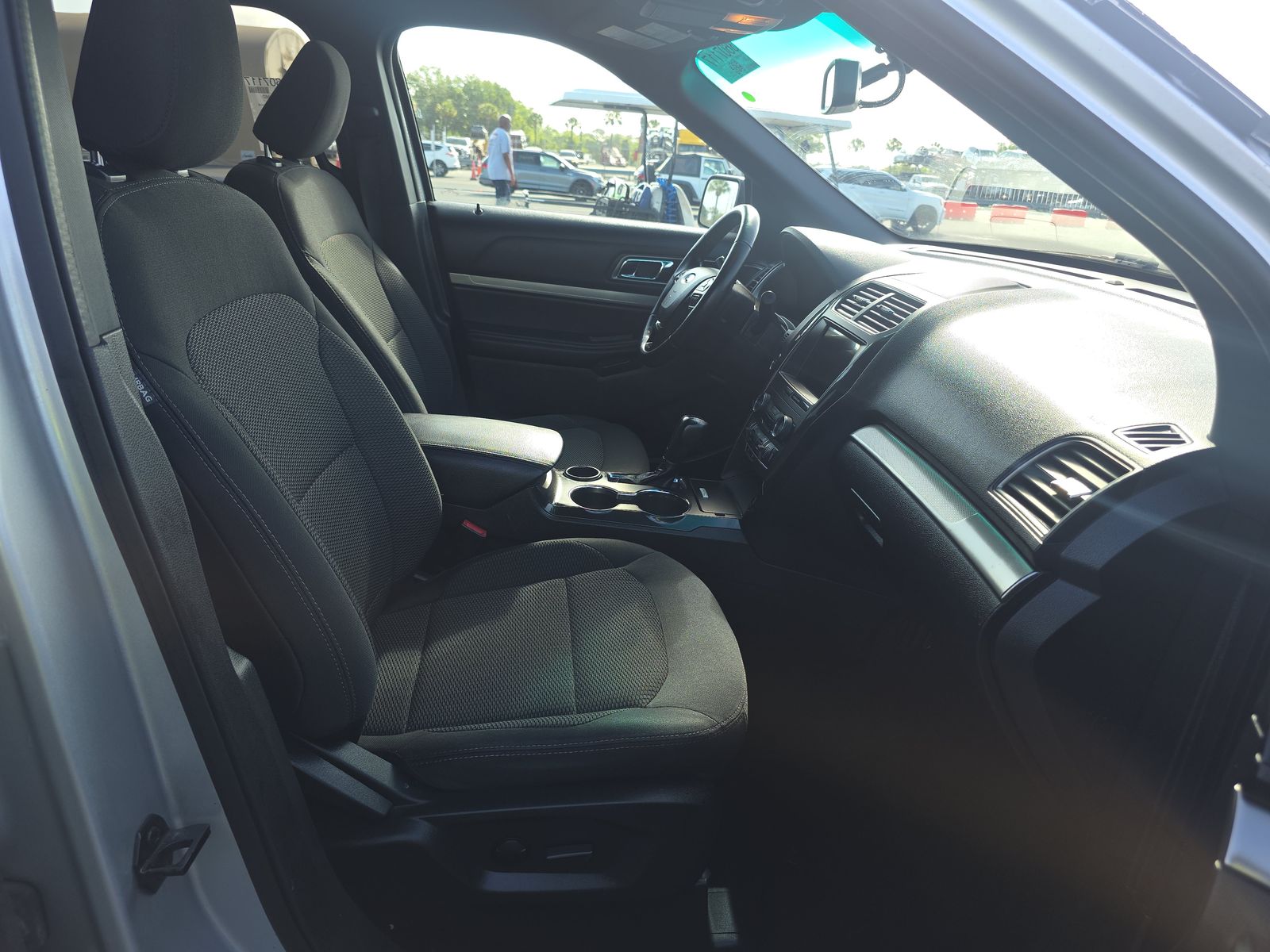 2019 Ford Explorer XLT FWD