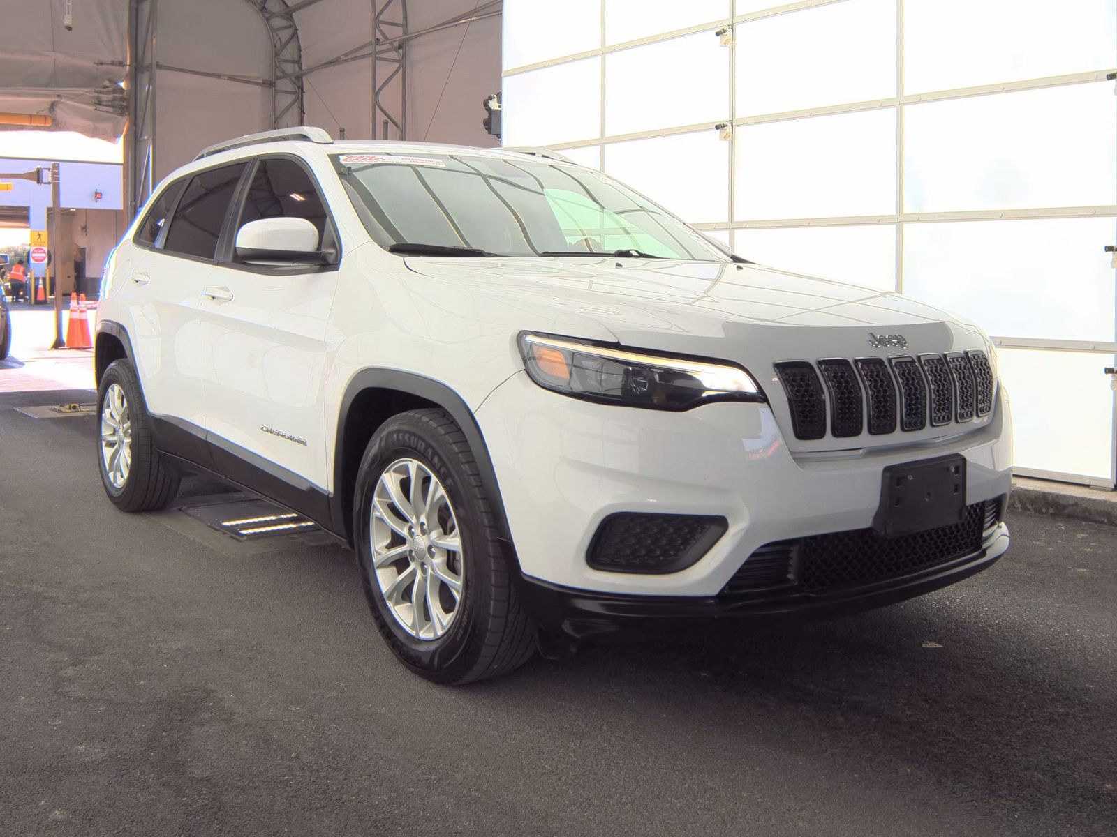 JEEP LATITUDE - 5