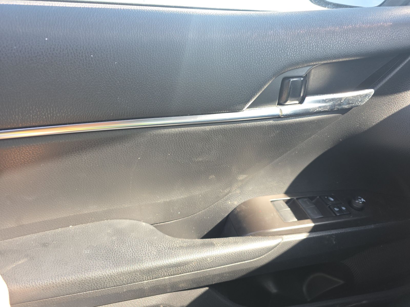 2021 Toyota Camry Hybrid LE FWD