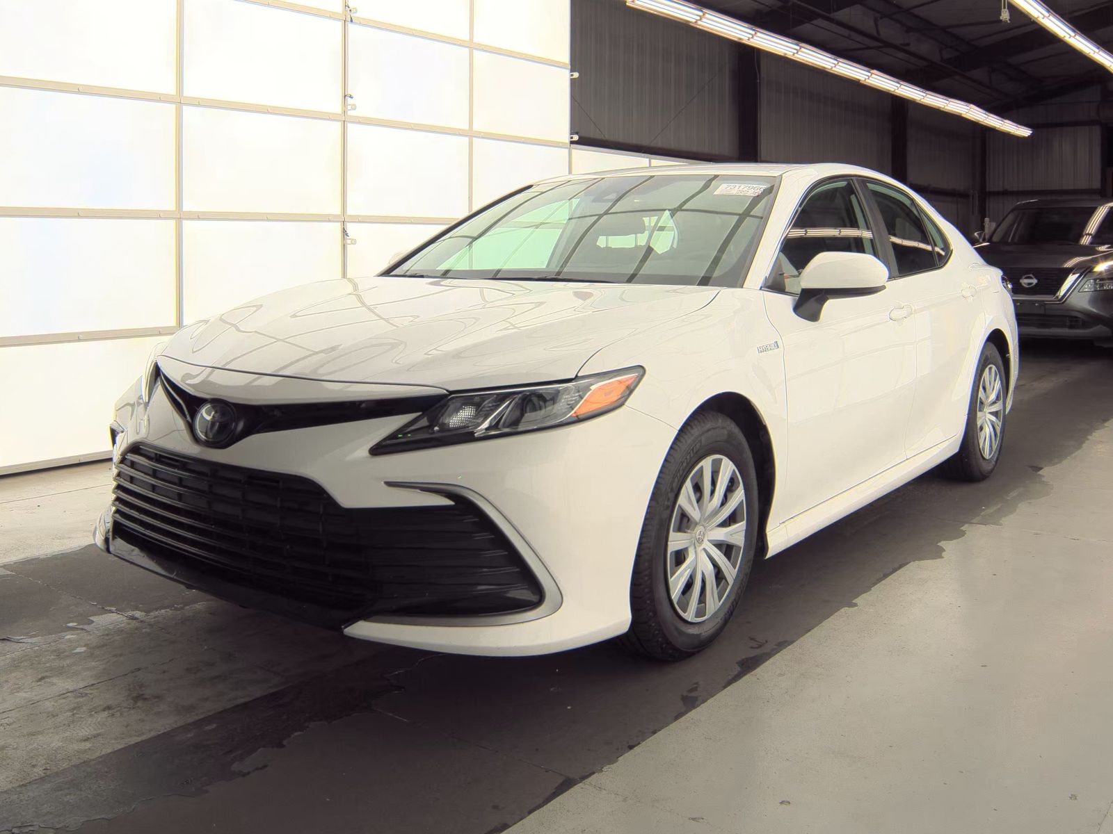 2021 Toyota Camry Hybrid LE FWD