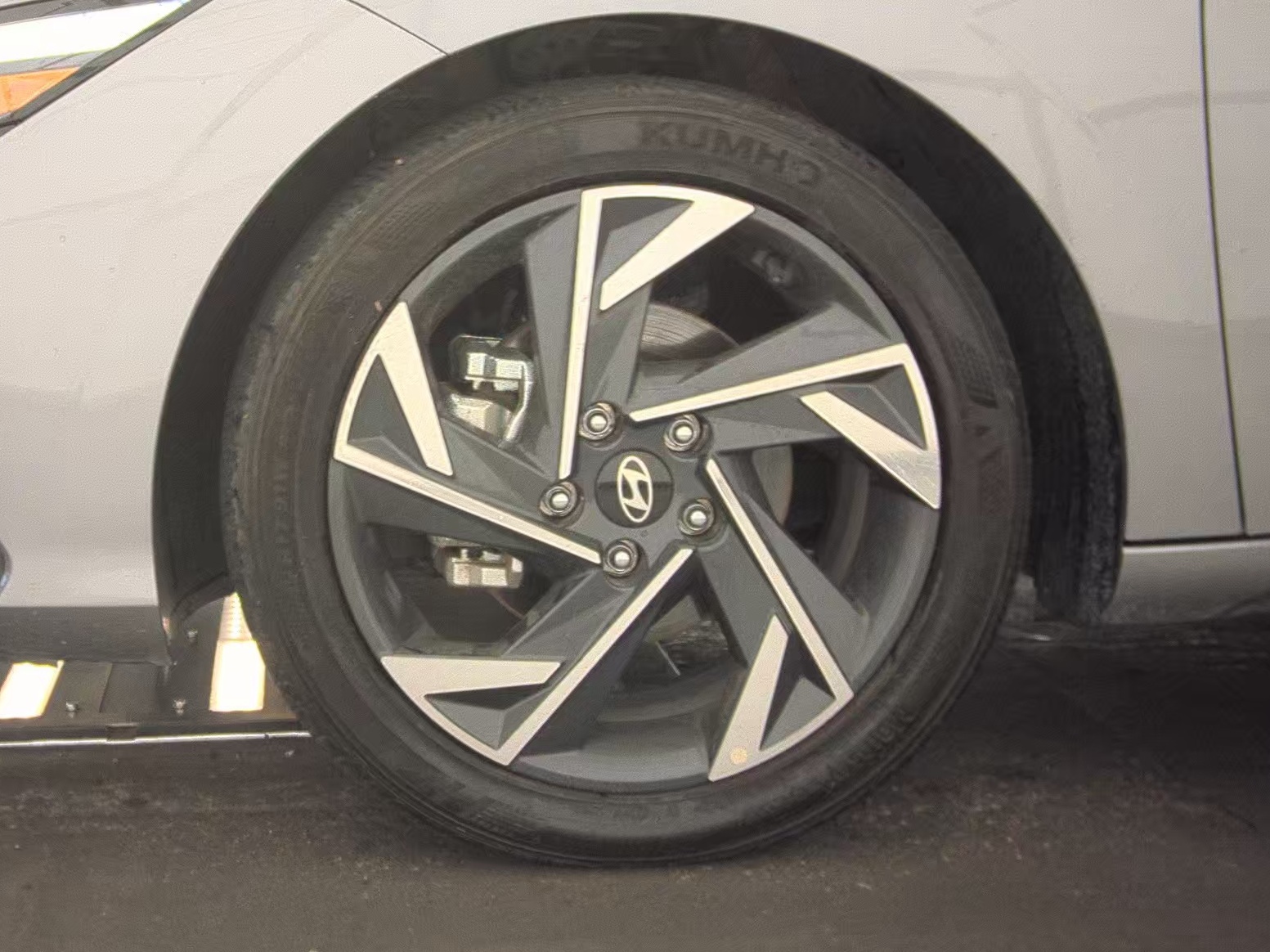 HYUNDAI SEL SPORT - 10