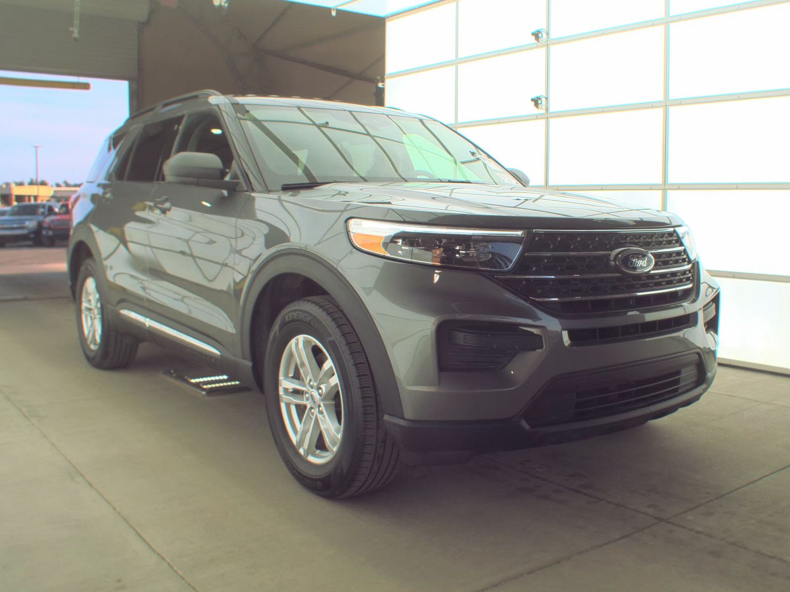 2023 Ford Explorer XLT AWD