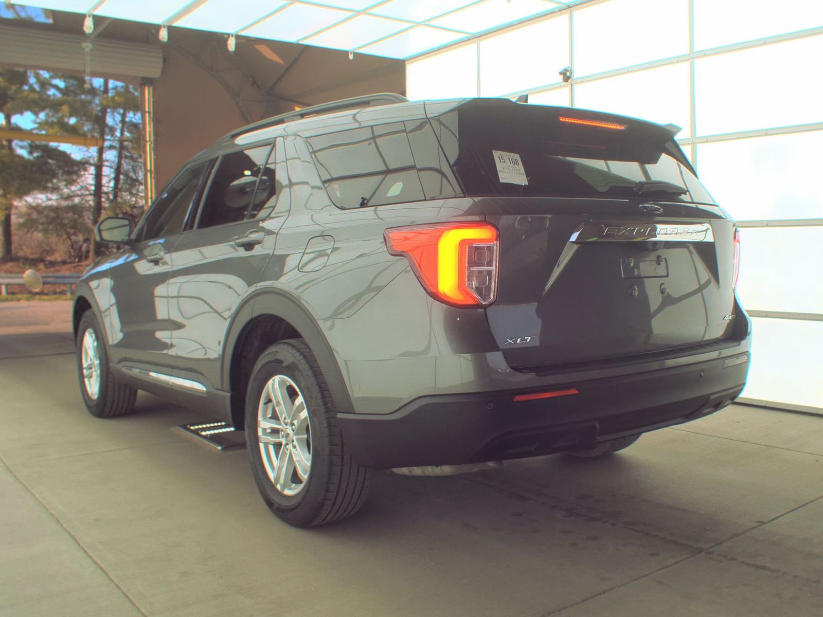 2023 Ford Explorer XLT AWD