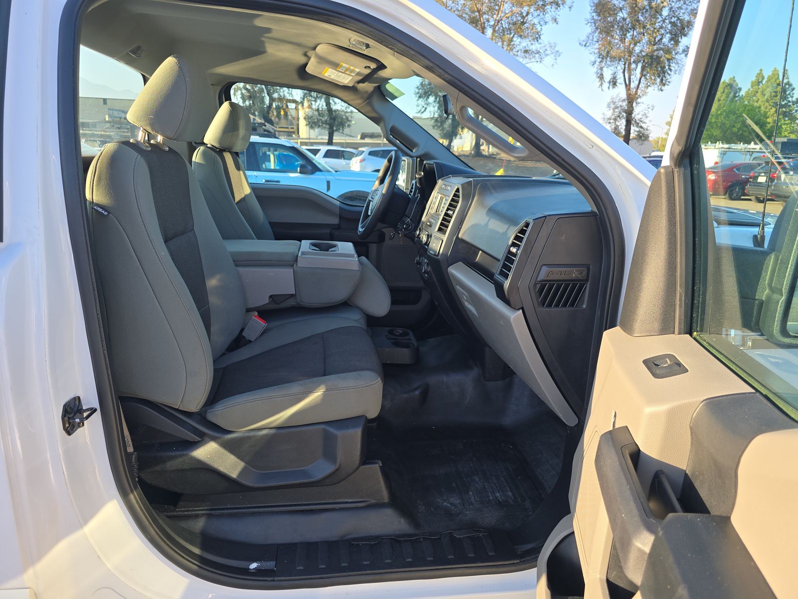 FORD F-150 - 9