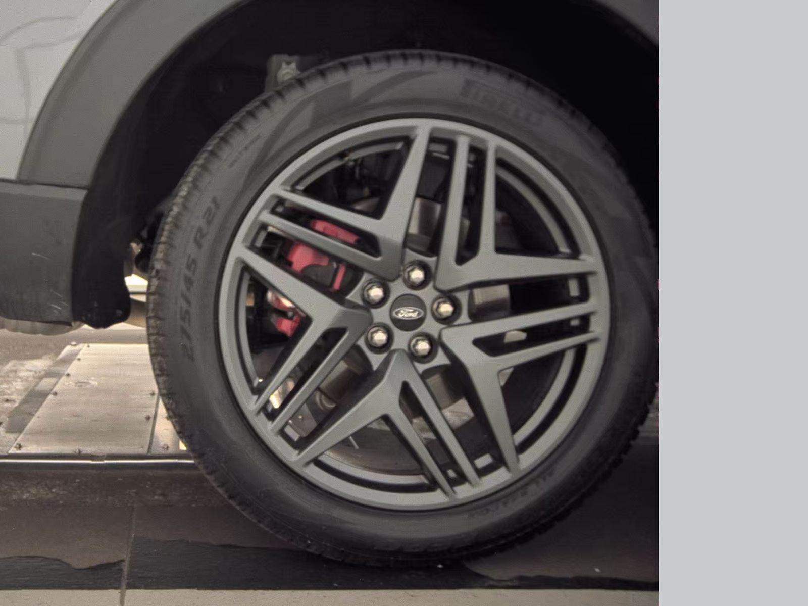 2025 Ford Explorer ST-Line AWD