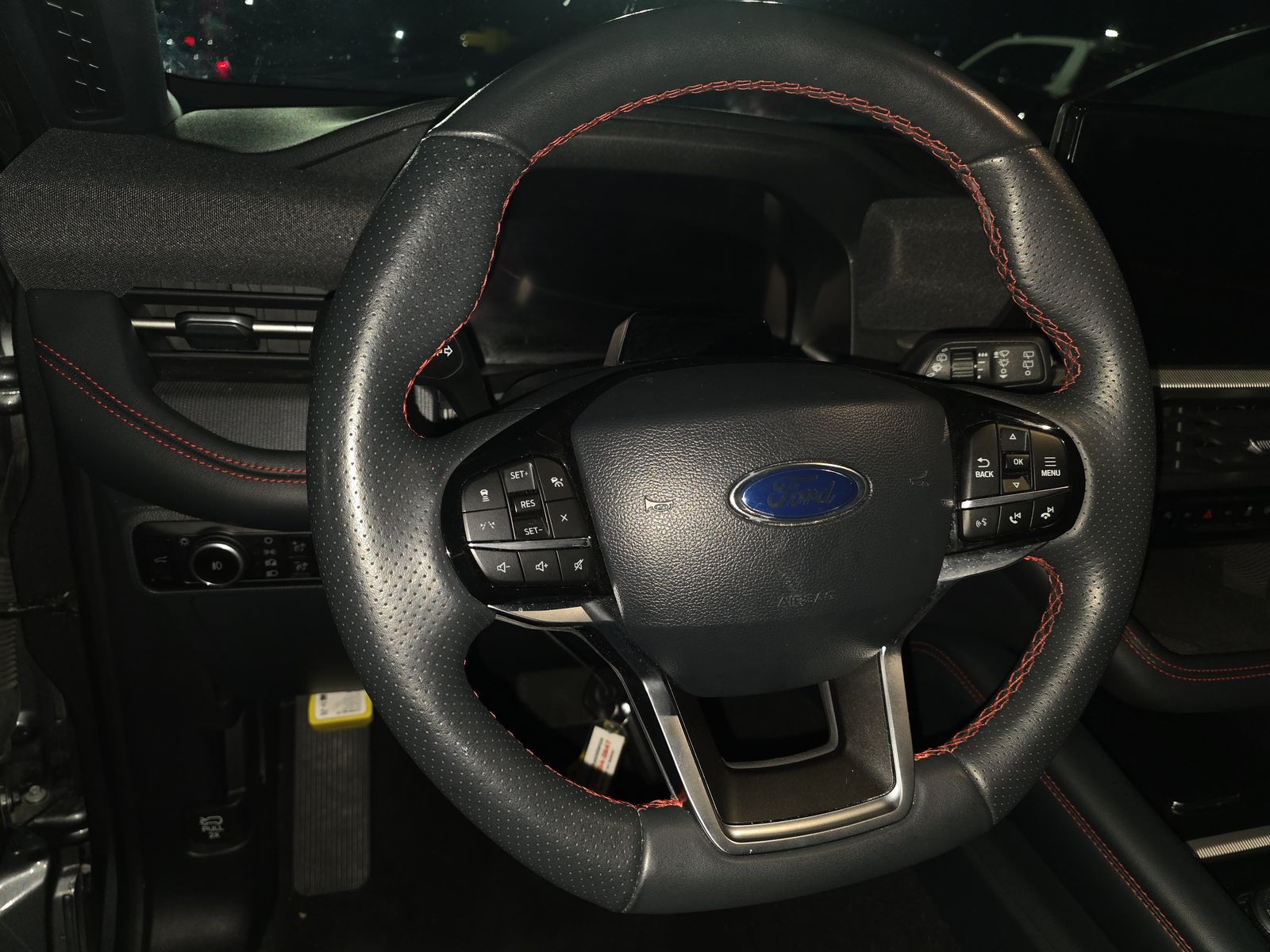 2025 Ford Explorer ST-Line AWD