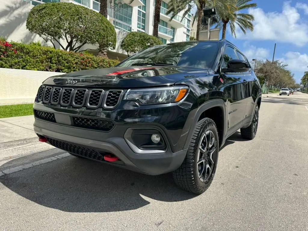 JEEP TRAILHAWK SPORT UTILITY 4D - 10