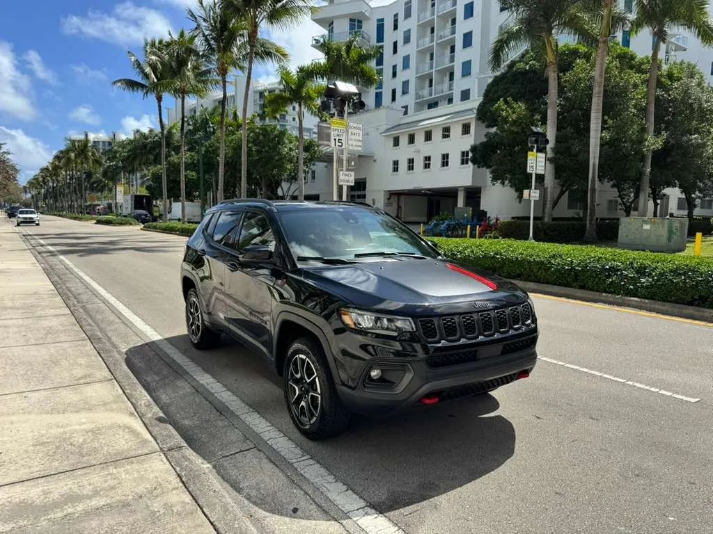 JEEP TRAILHAWK SPORT UTILITY 4D - 1