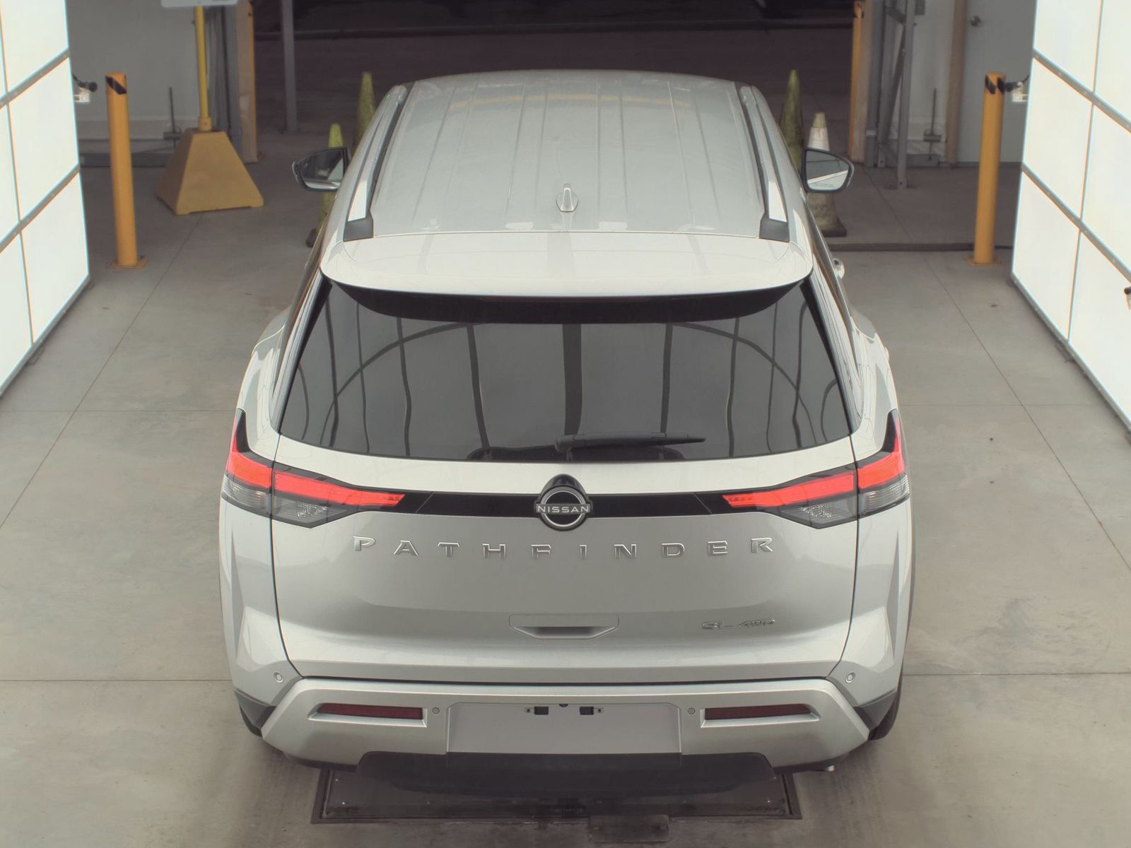 2025 Nissan Pathfinder SL AWD