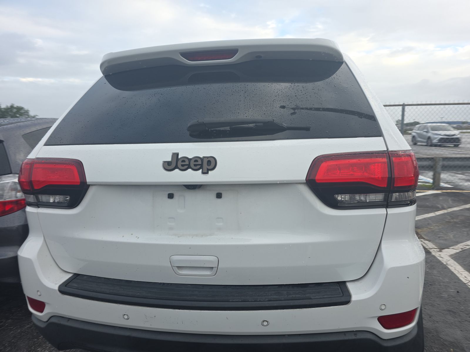 JEEP LAREDO - 6