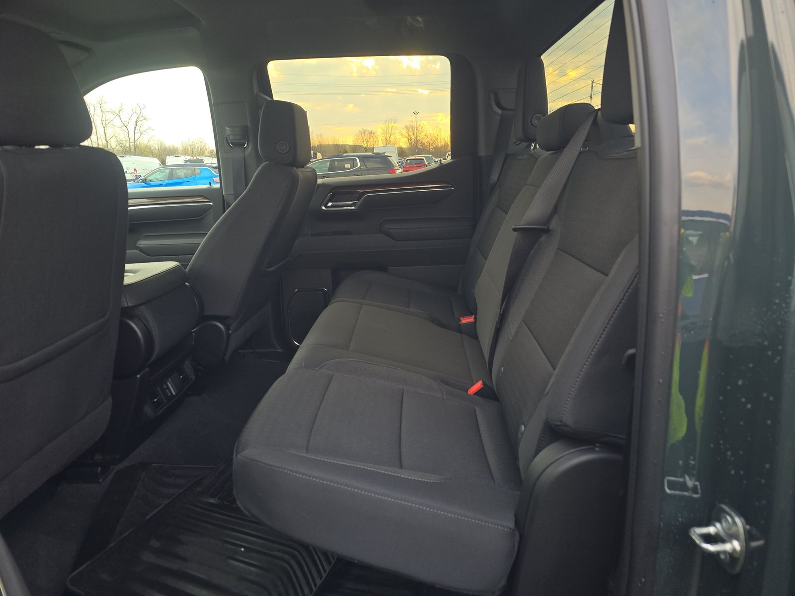 2025 Chevrolet Silverado 1500 LT AWD