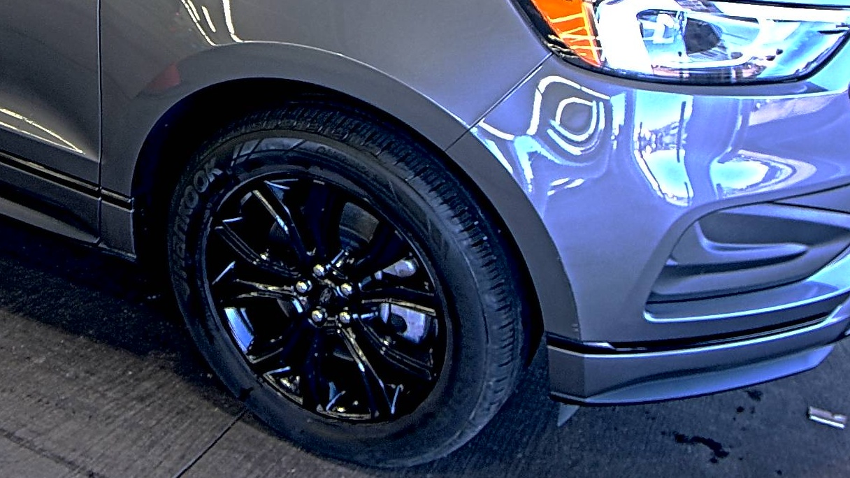 2023 Ford Edge SE AWD