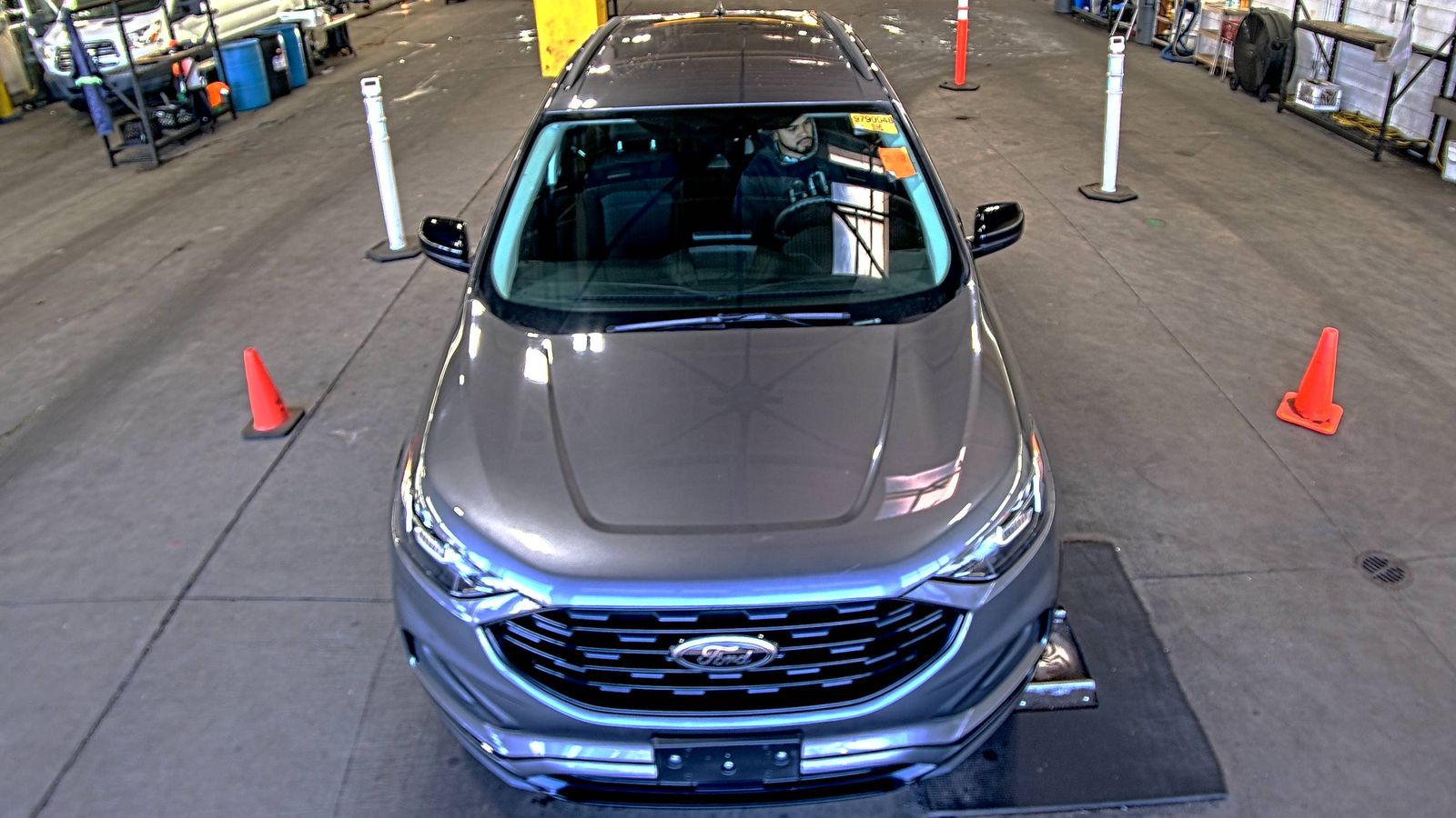 2023 Ford Edge SE AWD
