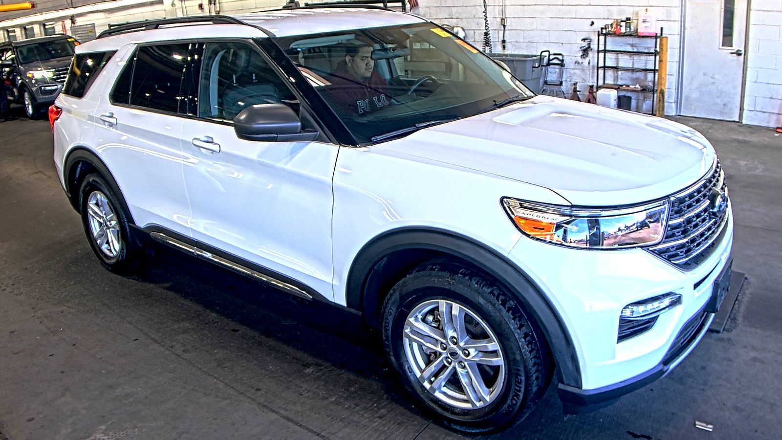 2023 Ford Explorer XLT AWD