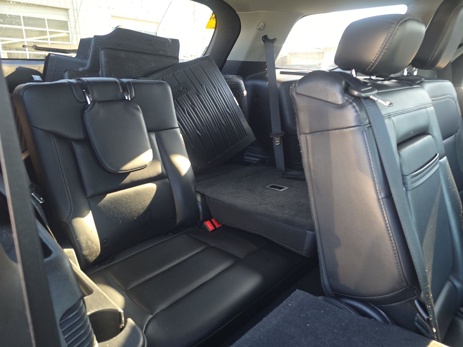 2023 Ford Explorer XLT AWD