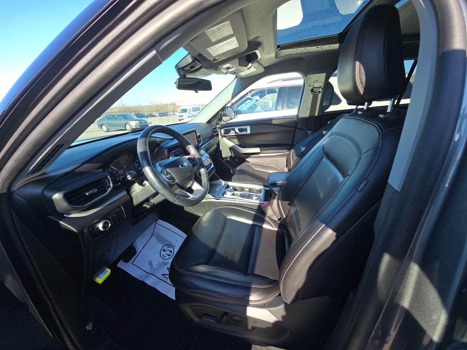 2022 Ford Explorer XLT AWD