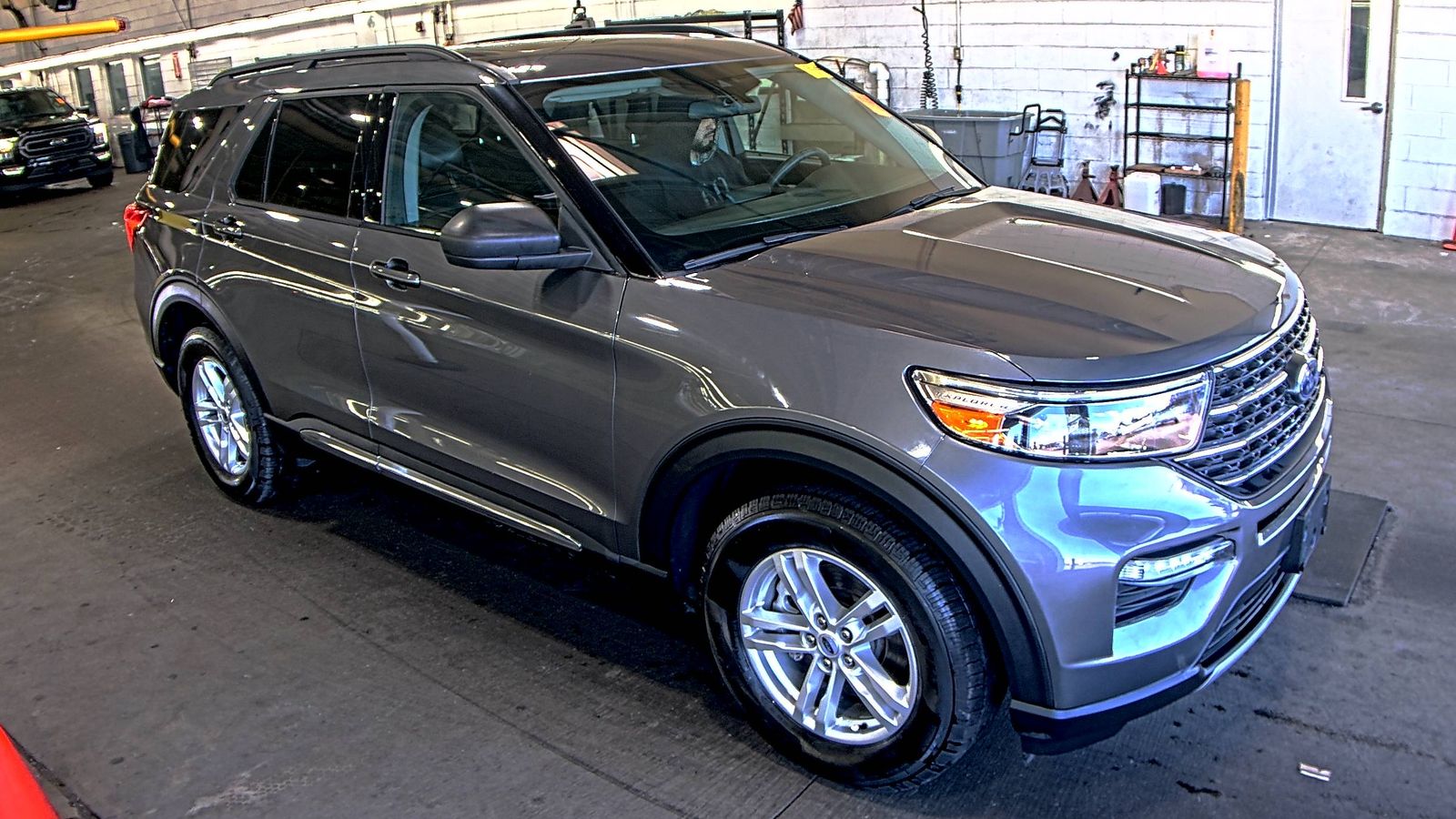 2022 Ford Explorer XLT AWD