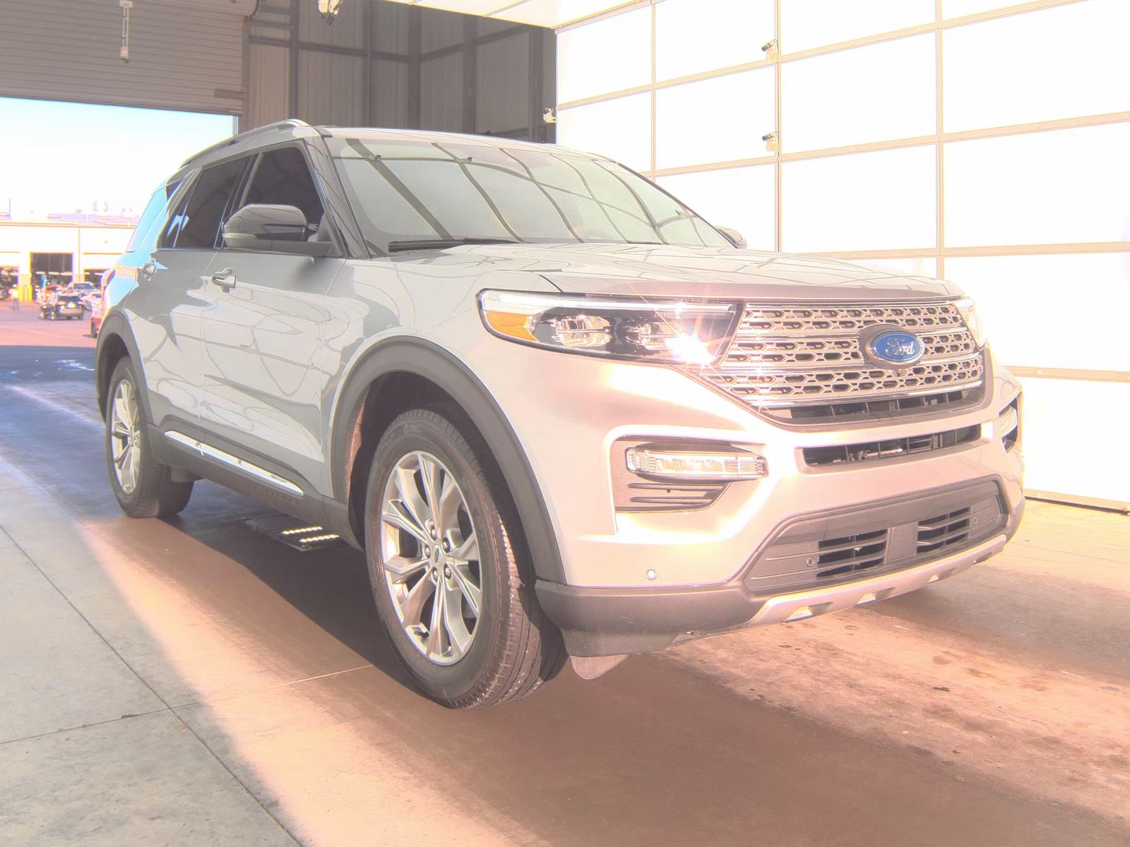 FORD EXPLORER - 5