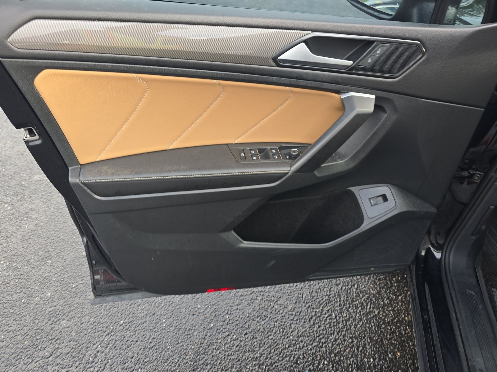 2024 Volkswagen Tiguan 2.0T SE FWD