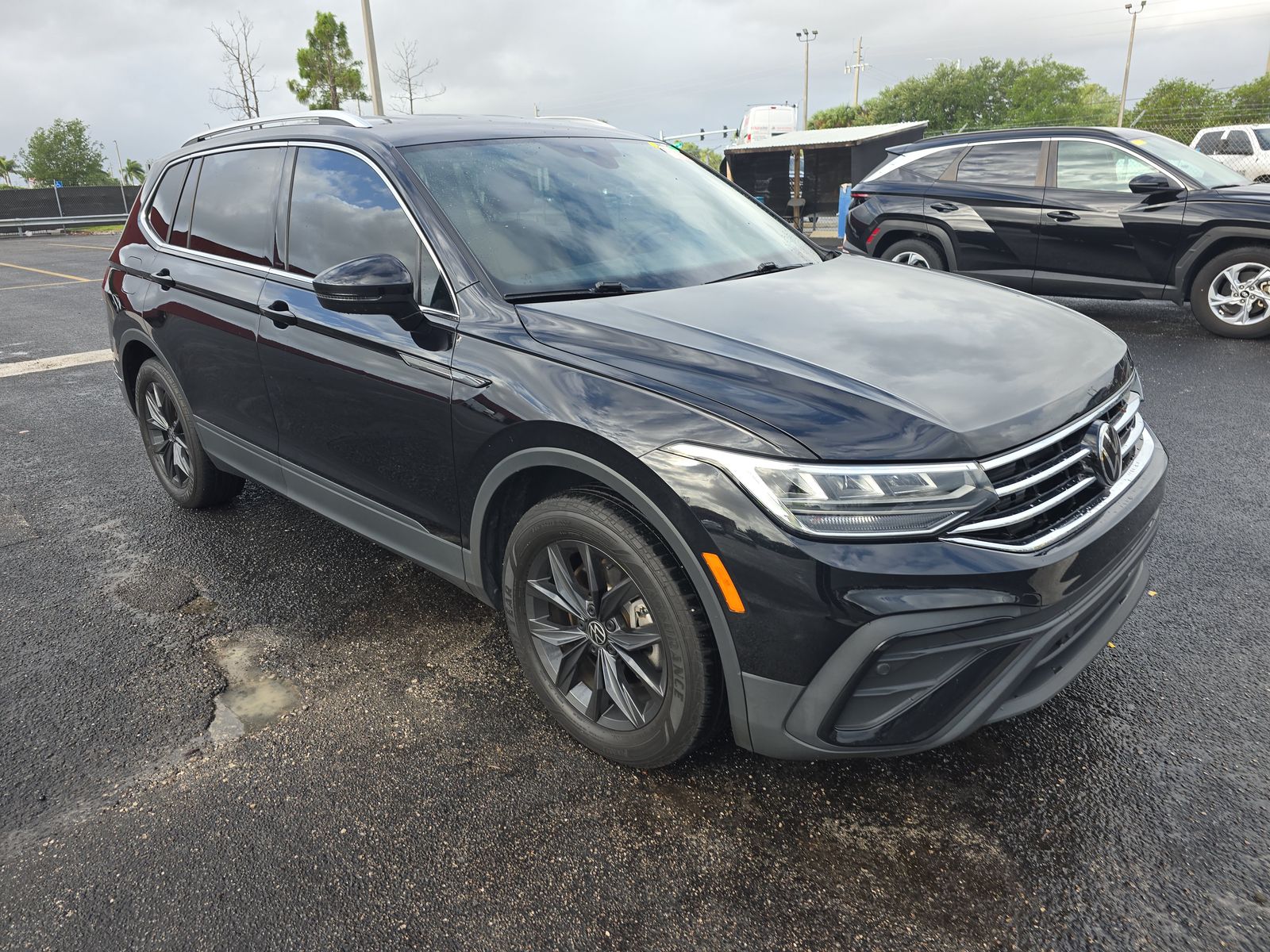 2024 Volkswagen Tiguan 2.0T SE FWD