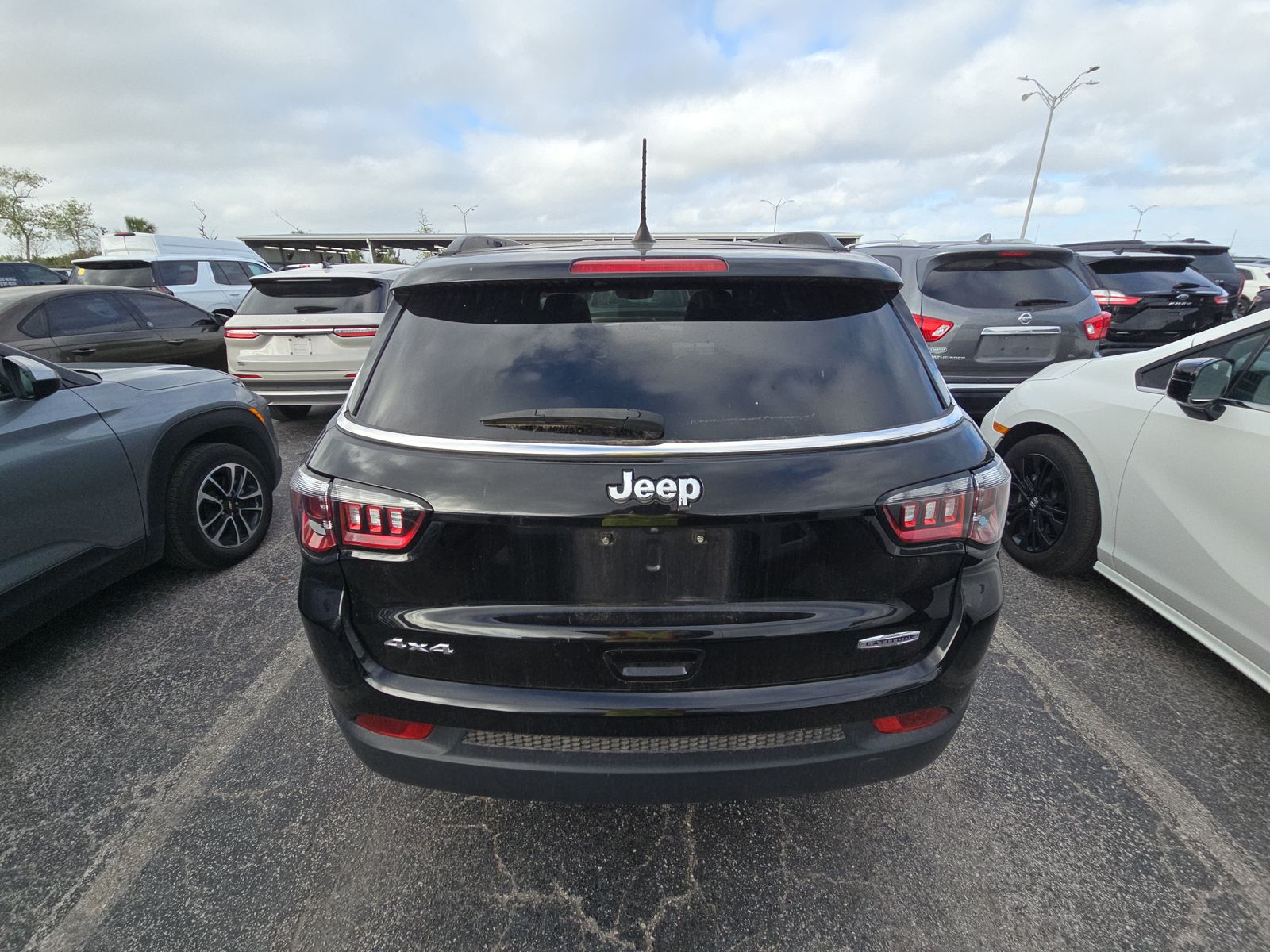 JEEP LATITUDE - 6