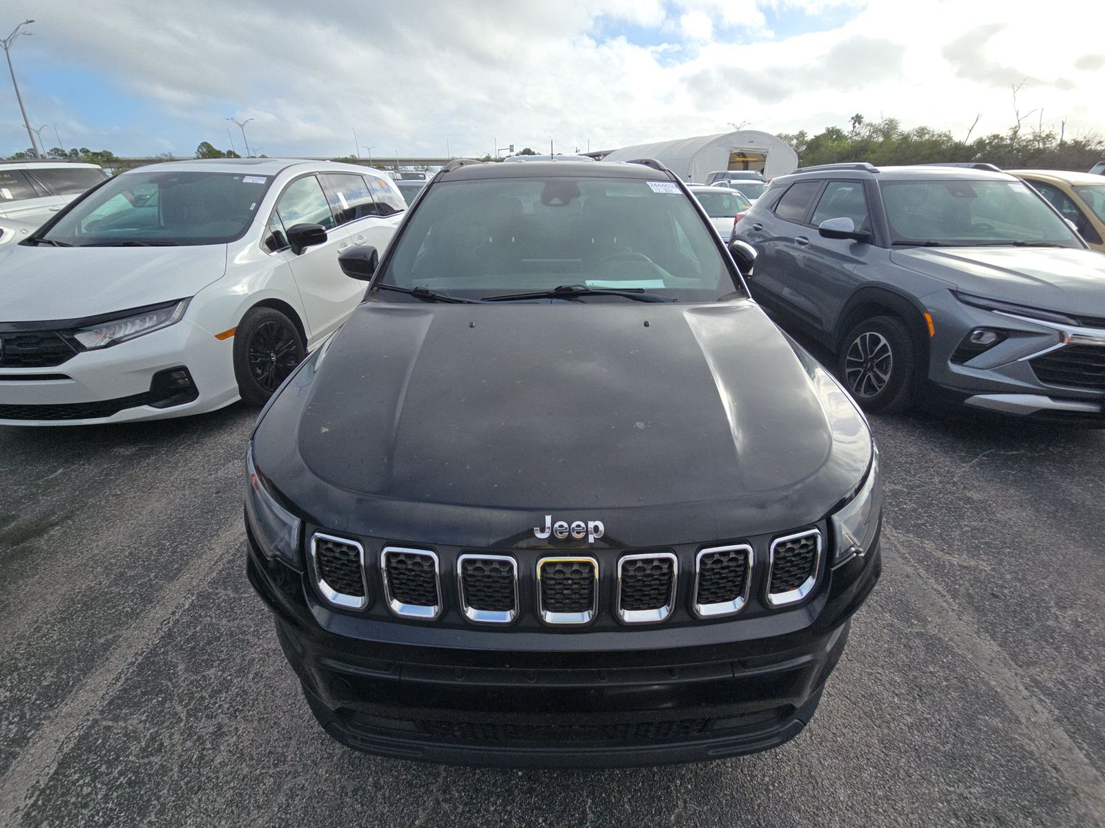 JEEP LATITUDE - 3