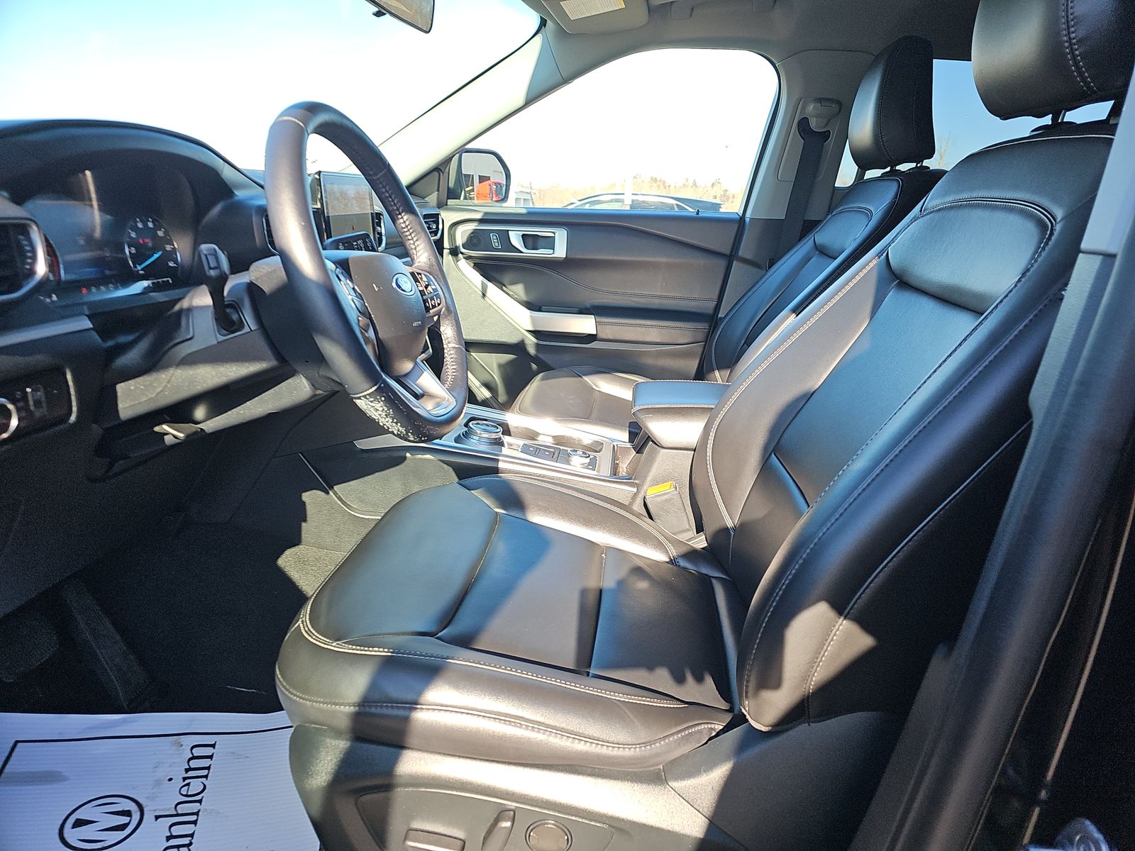 2022 Ford Explorer XLT AWD