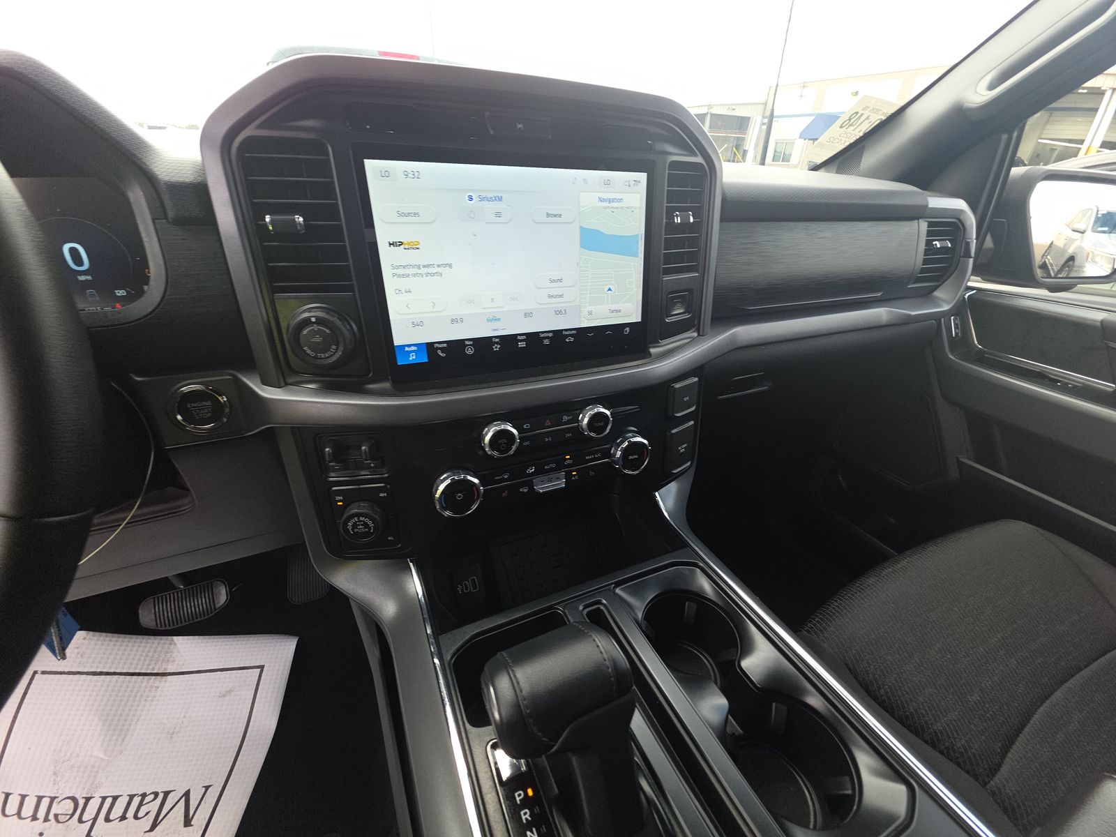 2025 Ford F-150 Hybrid XLT AWD