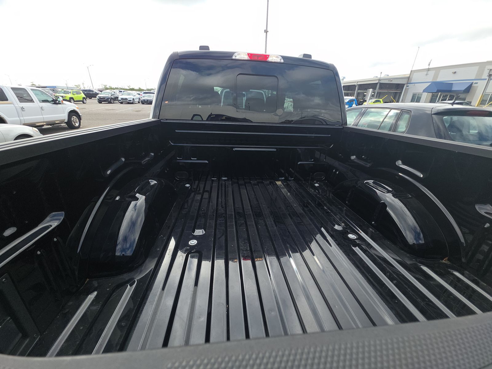 2025 Ford F-150 Hybrid XLT AWD