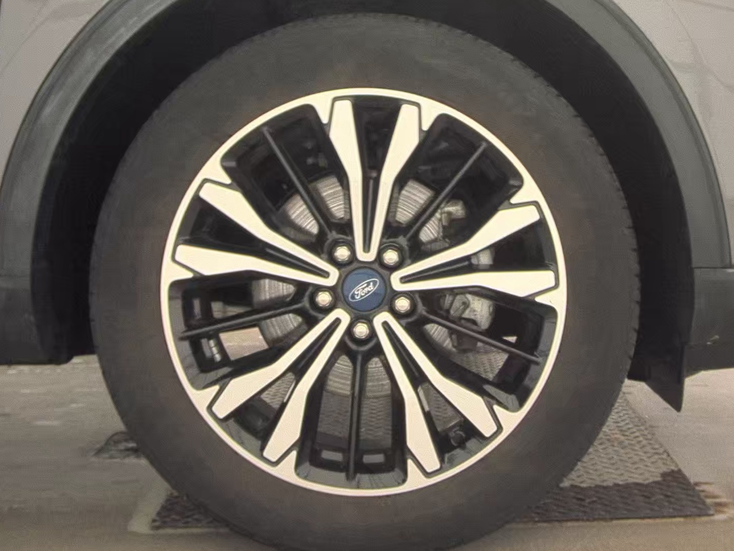 2022 Ford Escape SE AWD